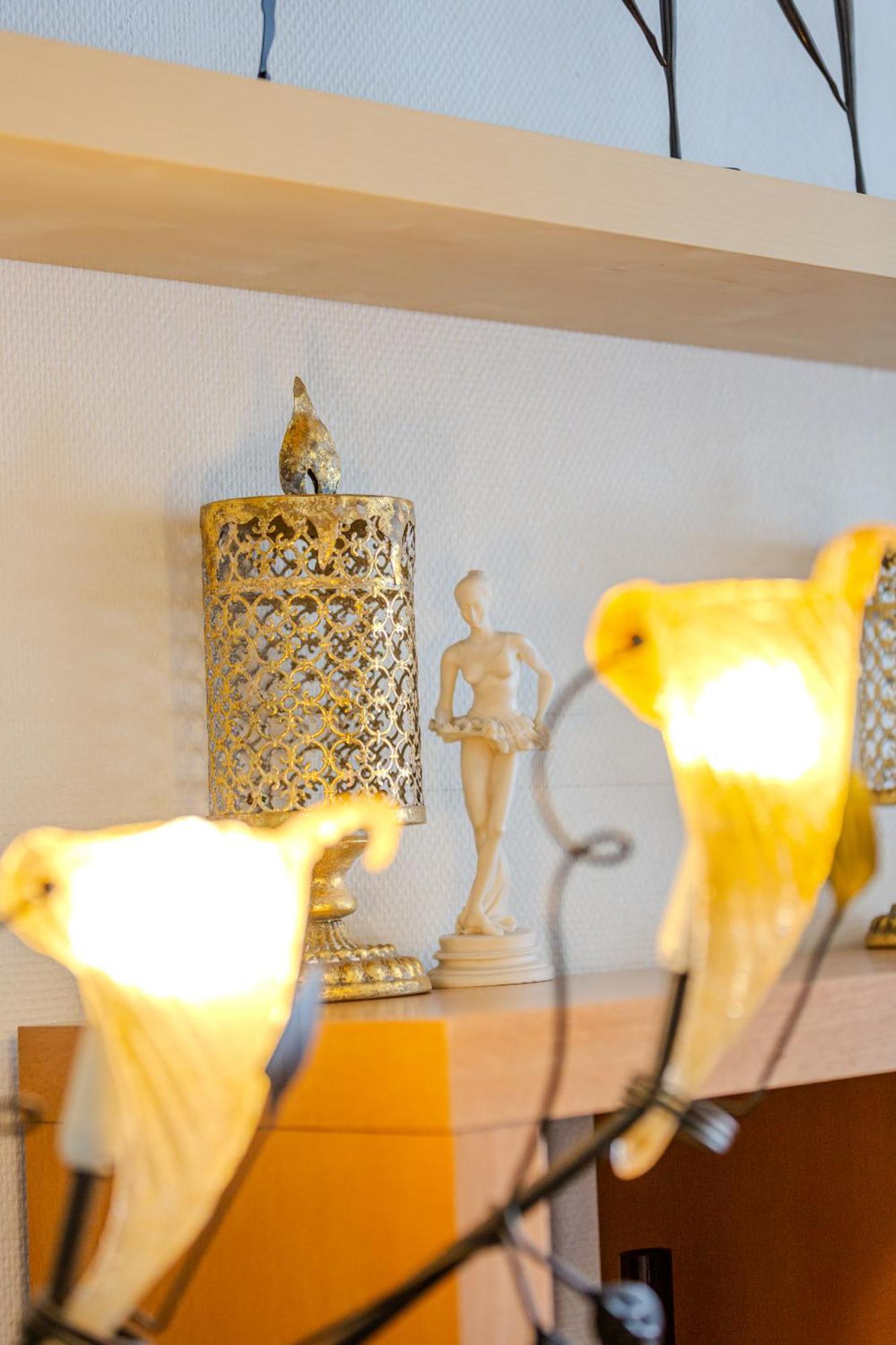 בראשוב A Piece Of History Guesthouse מראה חיצוני תמונה